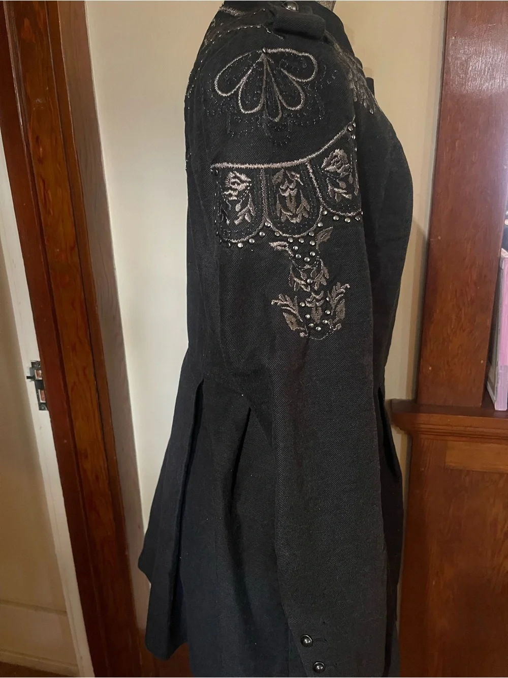 Women's Embroidered Black cottage core, Fits more like a size 10 in arms